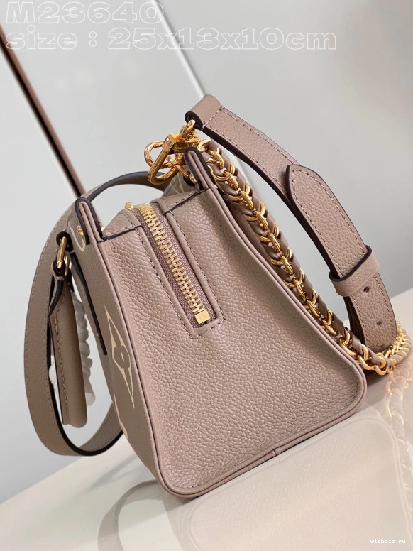 WIS VUITTON LOUIS West ONTHEGO East 0728